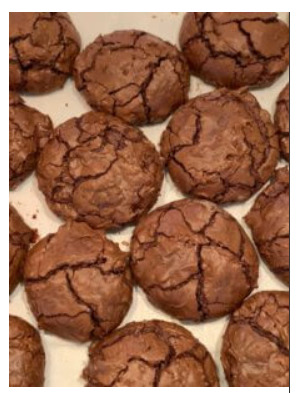 Biscuits craquelés aux pépites de chocolat